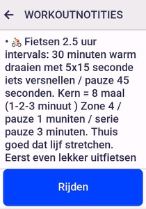 De fietscomputer toont de training van woensdag: 2u18, 12 stappen, met het blokkenprofiel.